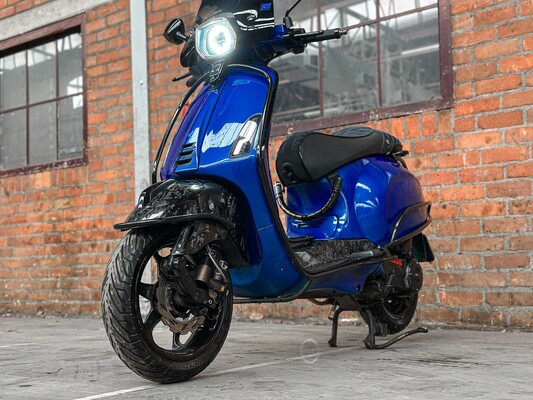 Piaggio Vespa Sprint 80cc 2018 (FULL OPTION), DRP-14-S Scooter Moped