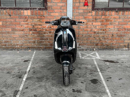 VespaSprint 4T 49cc 2015, DDG-55-S Motorroller Moped 