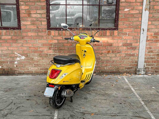 Vespa Sprint 4T 2016, DDB-29-Z Roller