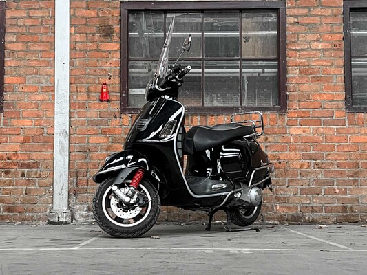 Vespa Scooter GTS 300 i.e. Super 278cc 2008, MT-RL-90 Motorscooter