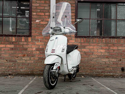 Vespa Sprint 4T, F-130-XZ Bromscooter Scooter