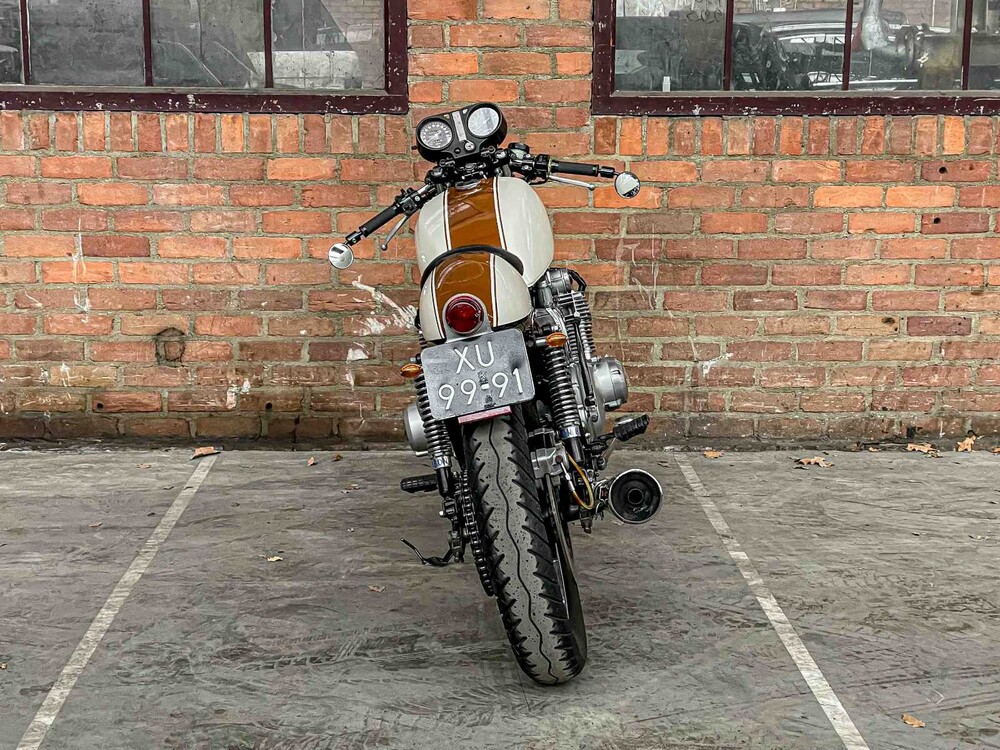 Suzuki GS750 Cafe Racer 748cc 1977 Motorcycle, XU-99-91