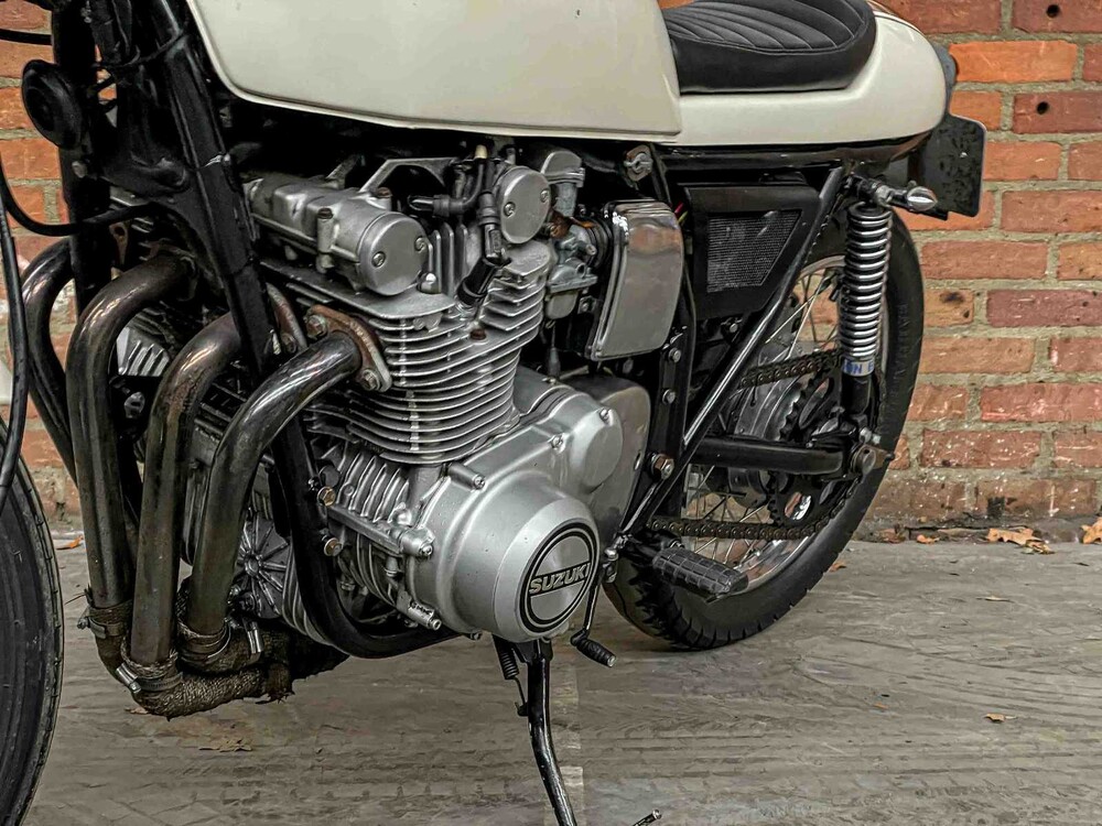 Suzuki GS750 Cafe Racer 748cc 1977 Motorcycle, XU-99-91