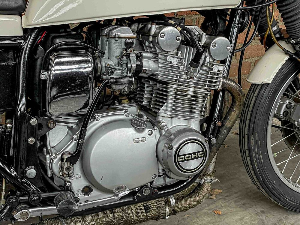 Suzuki GS750 Cafe Racer 748cc 1977 Motorcycle, XU-99-91