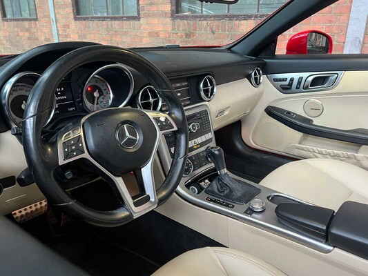 Mercedes-Benz SLK350 3.5 V6 306hp 2012 SLK-Class