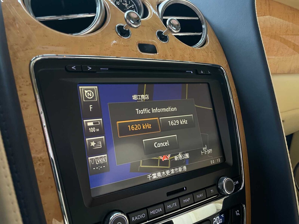 Bentley Continental GTC 4.0 V8 500hp 2012 (8-speed)