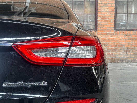 Maserati Quattroporte Q4 410hp 2014