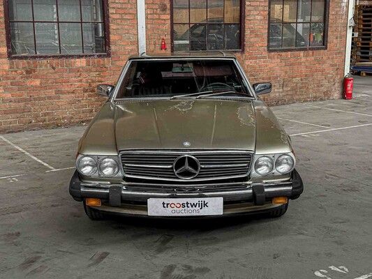 Mercedes-Benz 560SL R107 230hp 1989 SL-Class