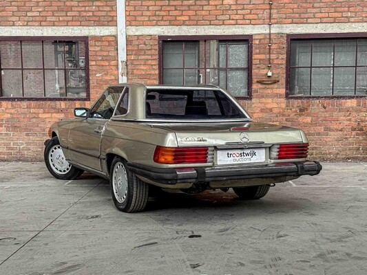 Mercedes-Benz 560SL R107 230hp 1989 SL-Class