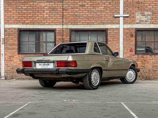 Mercedes-Benz 560SL R107 230hp 1989 SL-Class