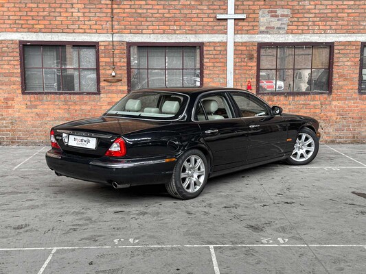 Jaguar XJ 3.5 V8 258hp 2003, 2-XDZ-65 Youngtimer