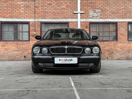 Jaguar XJ 3.5 V8 258hp 2003, 2-XDZ-65 Youngtimer