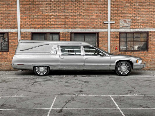 Cadillac Fleetwood Federal Coach 5.7 V8 262hp 1996 Hearse