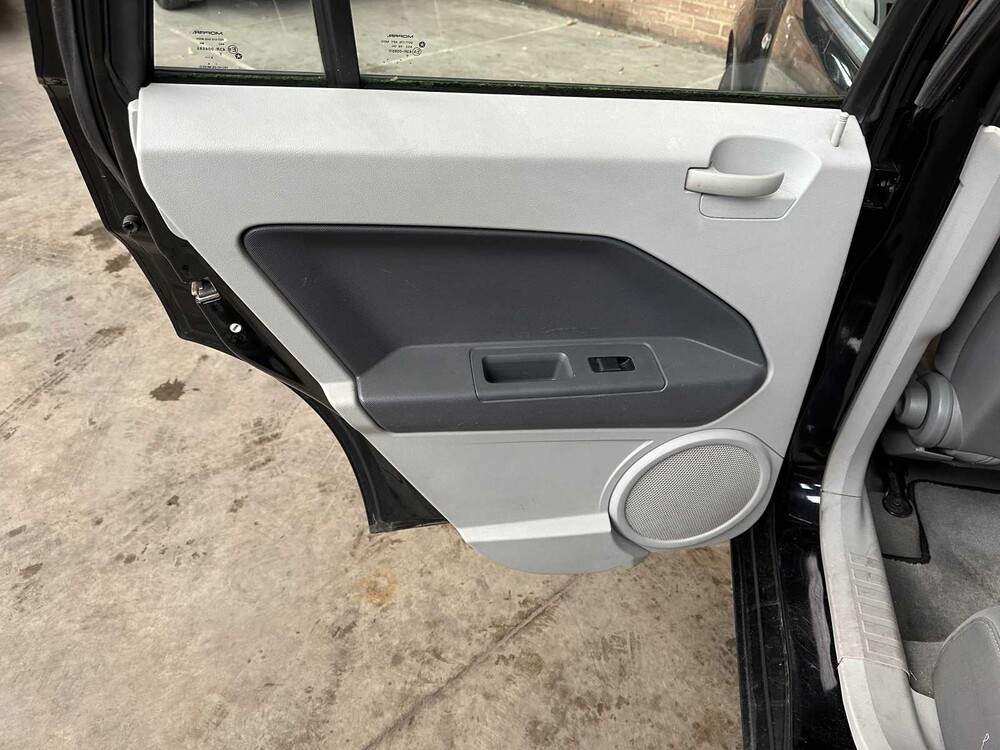 Dodge Caliber 1.8 SE 150pk 2007, 17-TZ-LZ Youngtimer