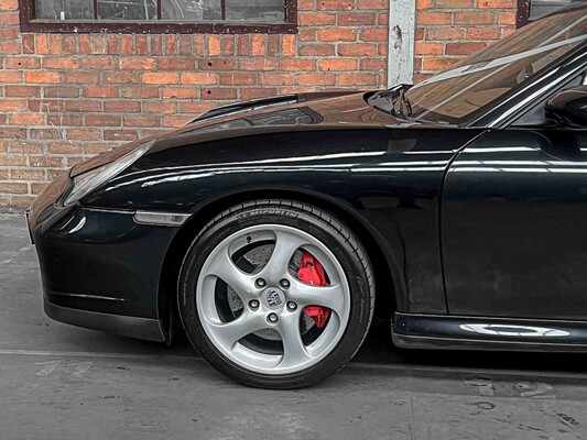 Porsche 911 Carrera 4S 996 320hp 2003