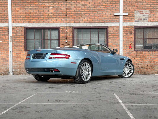 Aston Martin DB9 Cabriolet 5.9 V12 449hp 2006 Youngtimer