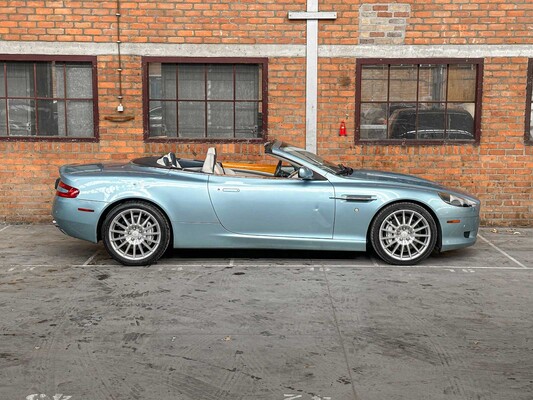 Aston Martin DB9 Cabriolet 5.9 V12 449PS 2006 Youngtimer