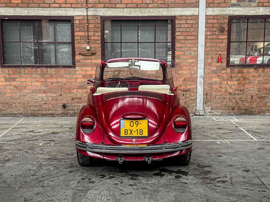 Volkswagen Beetle Cabriolet 1974, 09-BX-18