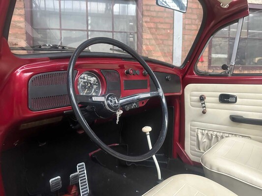 Volkswagen Beetle Cabriolet 1974, 09-BX-18