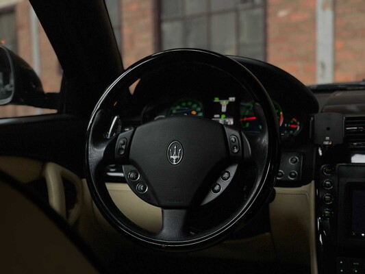 Maserati Quattroporte 4.2 V8 Executive GT 401hp 2009, 6-TZJ-94