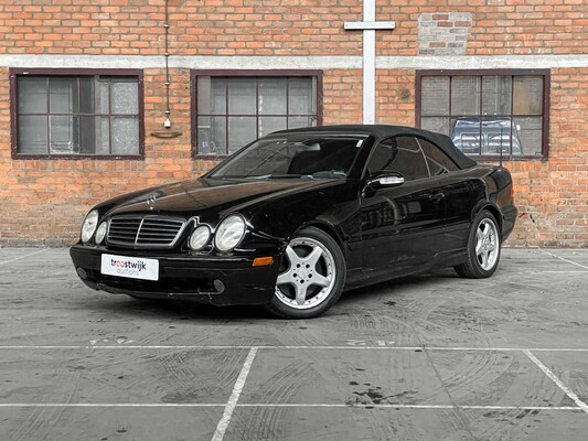 Mercedes-Benz CLK55 AMG Cabriolet 5.4 V8 367PS 2002 CLK-Klasse Youngtimer