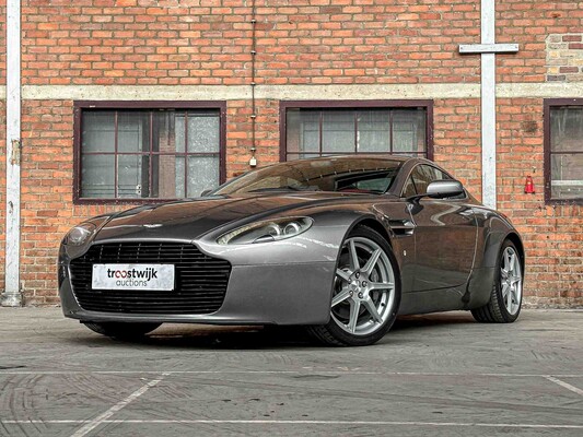 Aston Martin V8 Vantage 4.3 V8 380hp 2008 Youngtimer