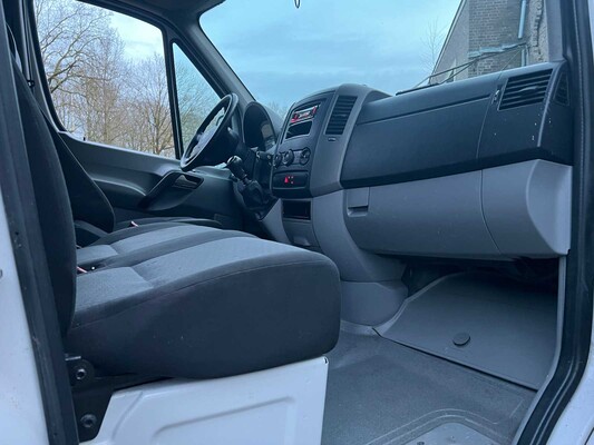 Volkswagen Crafter 35 2.0 TDI L2H1 109hp 2013, VD-764-P