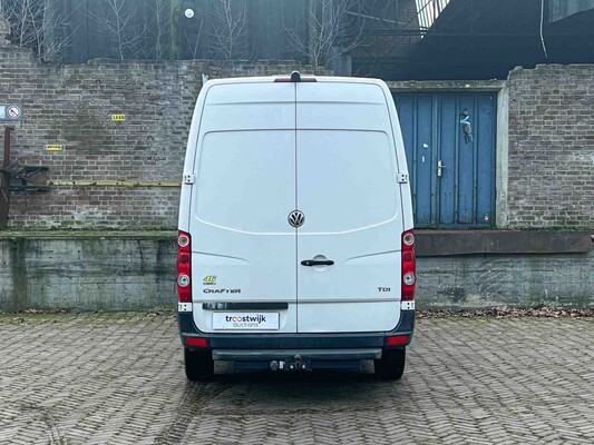 Volkswagen Crafter 35 2.0 TDI L2H1 109hp 2013, VD-764-P