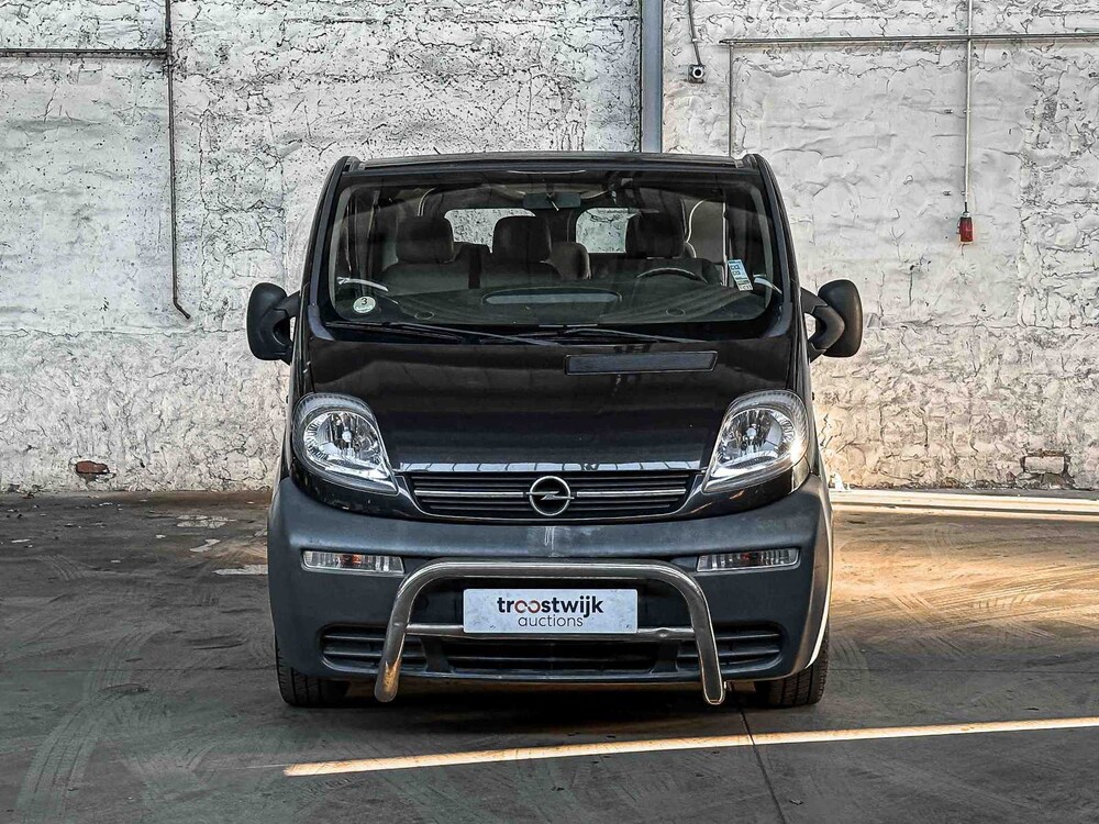 Opel Vivaro 1.9 CDTI L2H1 6-Pers. 82PS 2004, 42-BP-TK