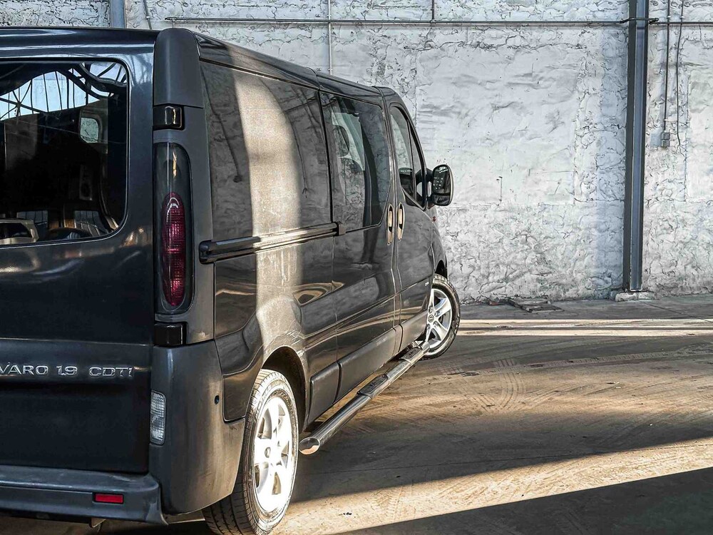 Opel Vivaro 1.9 CDTI L2H1 6-Pers. 82PS 2004, 42-BP-TK