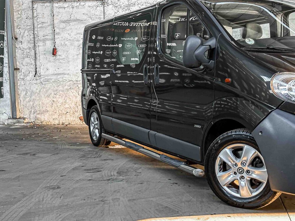 Opel Vivaro 1.9 CDTI L2H1 6-Pers. 82PS 2004, 42-BP-TK