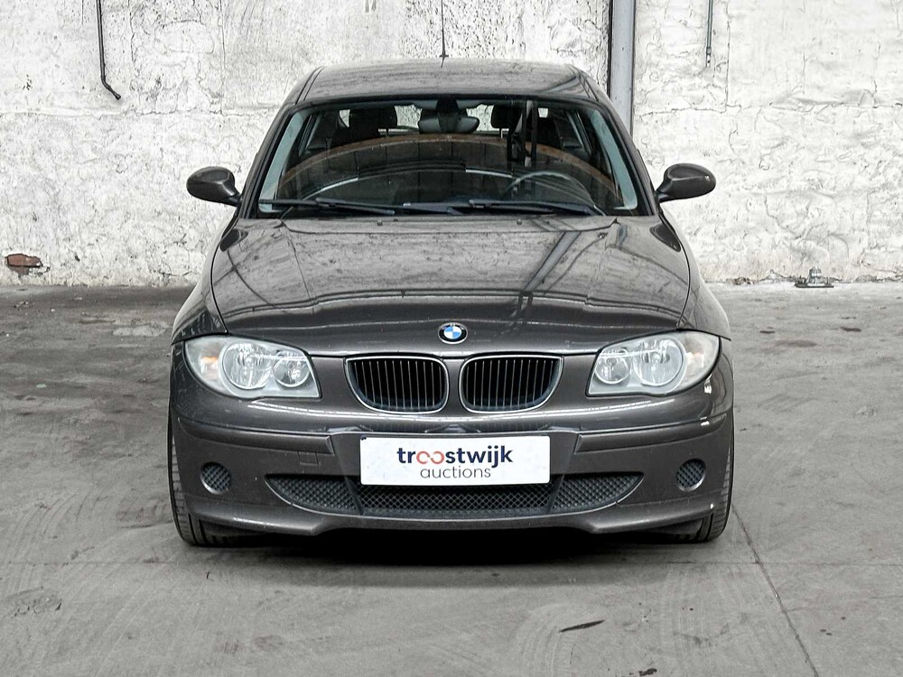 BMW 116i Business Line 1er 116PS 2006, 77-SG-JZ