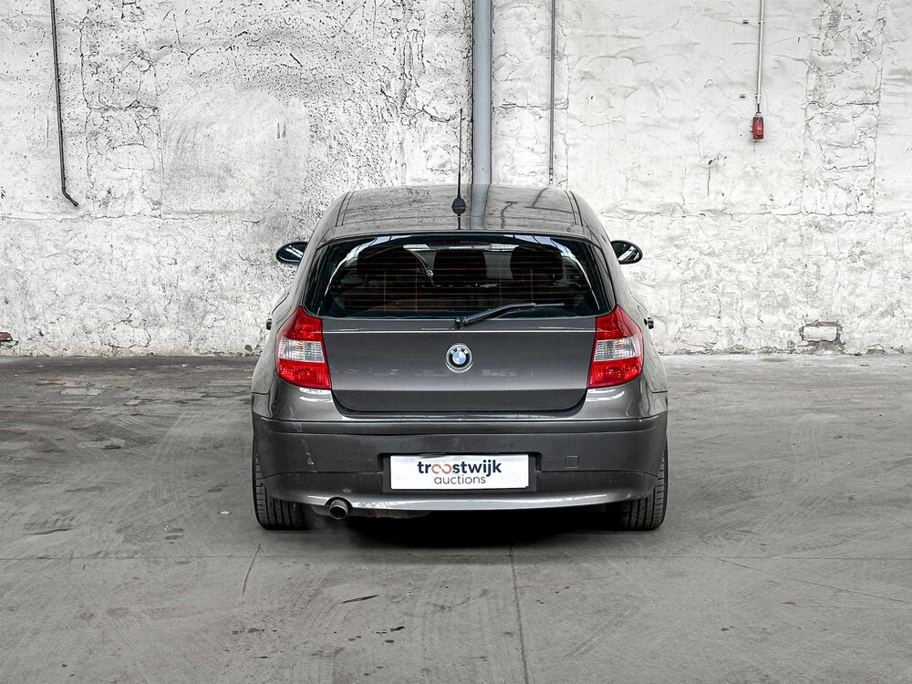 BMW 116i Business Line 1er 116PS 2006, 77-SG-JZ