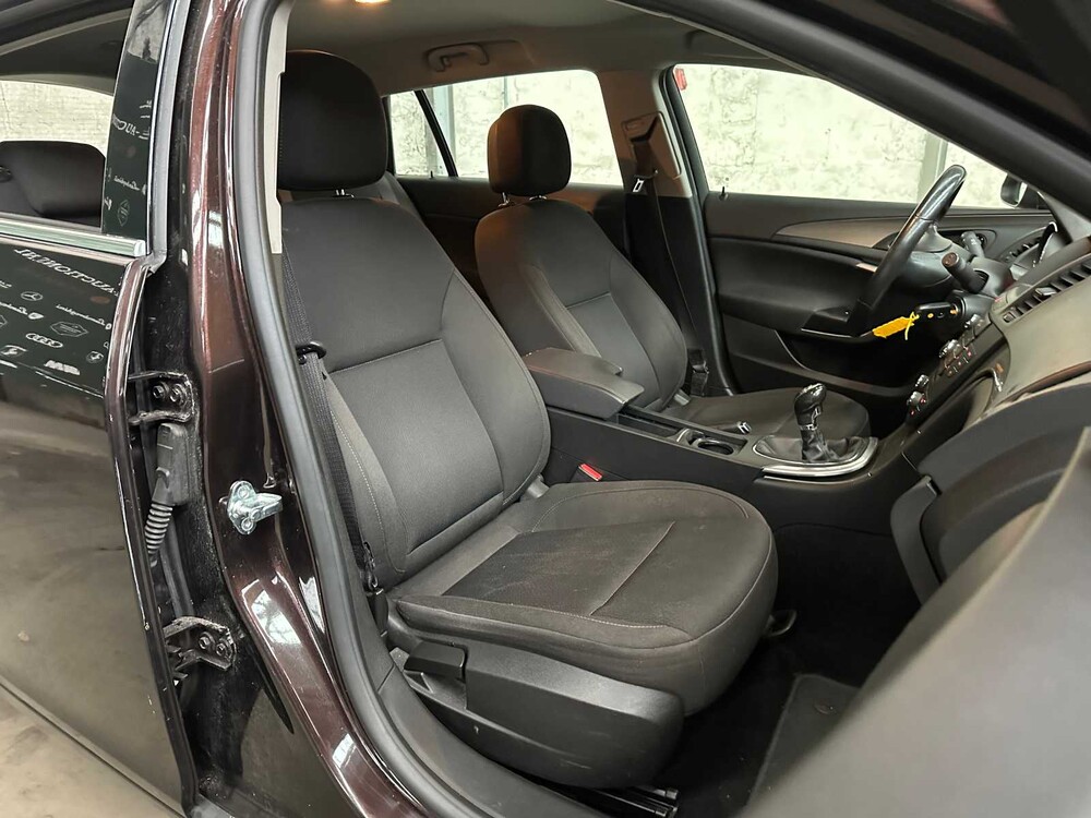 Opel Insignia Sports Tourer 1.4 T EcoF. Bns Ed 140PS 2011,00-SJP-9