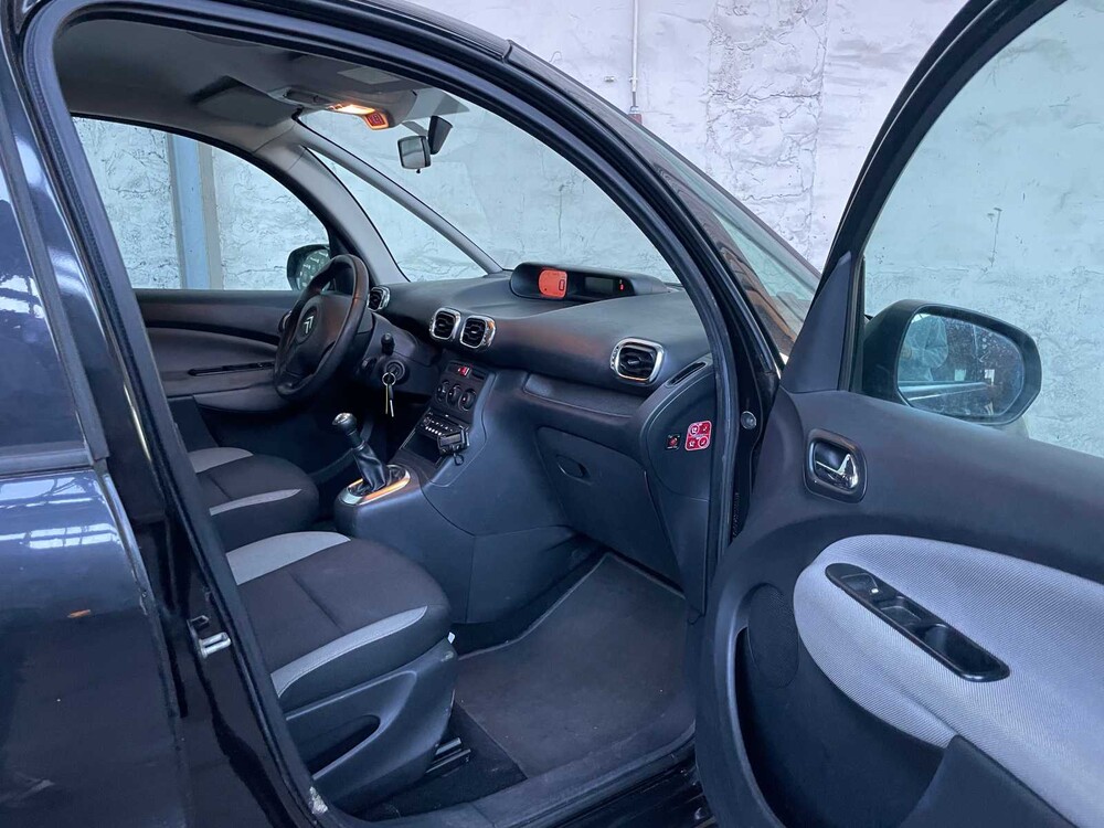 Citroen C3 Picasso 1.6 VTi Aura 120PS 2009, 61-KJL-7