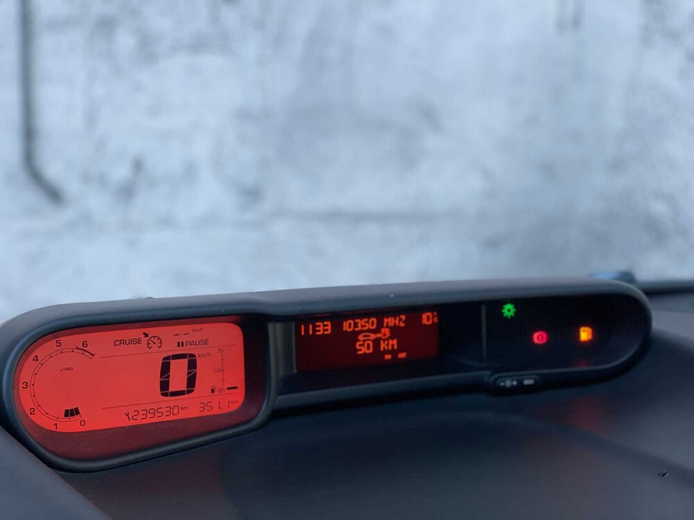 Citroen C3 Picasso 1.6 VTi Aura 120PS 2009, 61-KJL-7