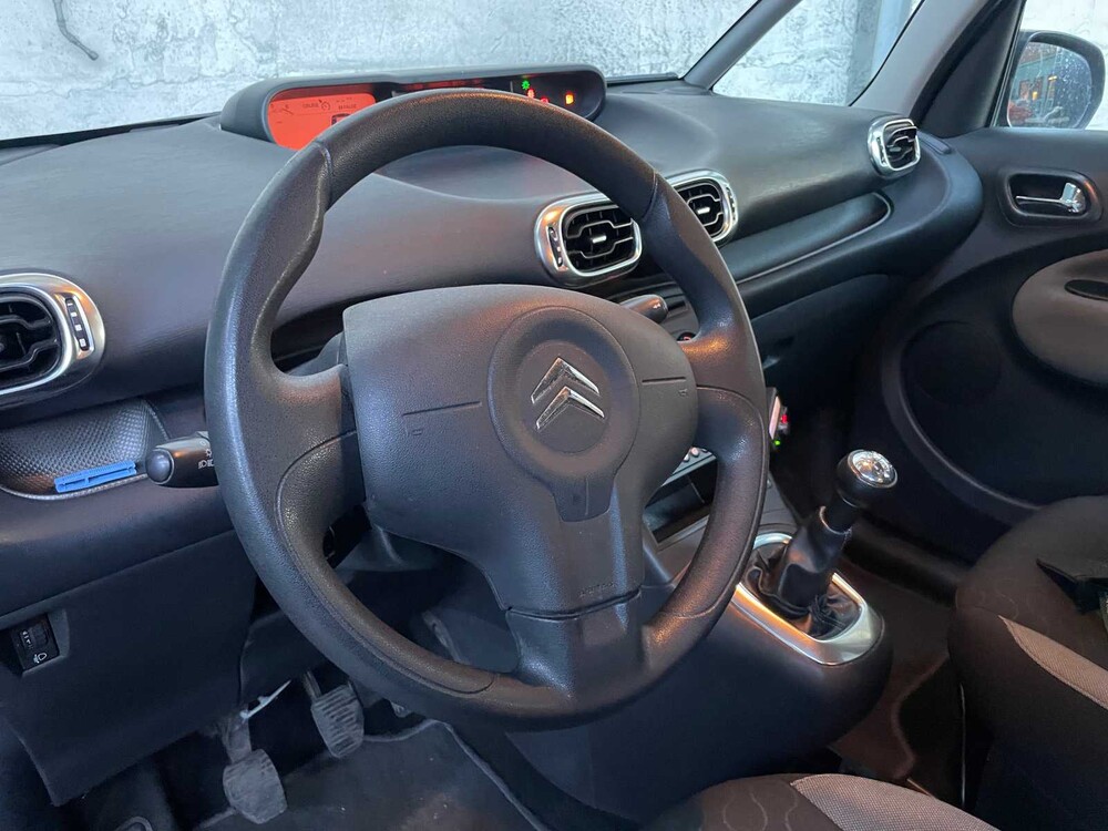 Citroen C3 Picasso 1.6 VTi Aura 120PS 2009, 61-KJL-7