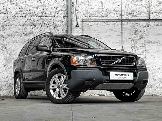 Volvo XC90 2.5 T 209hp 2003, SJ-840-L