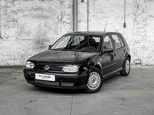 Volkswagen Golf 2.0 Trendline 116hp 2000, 32-DT-ZH