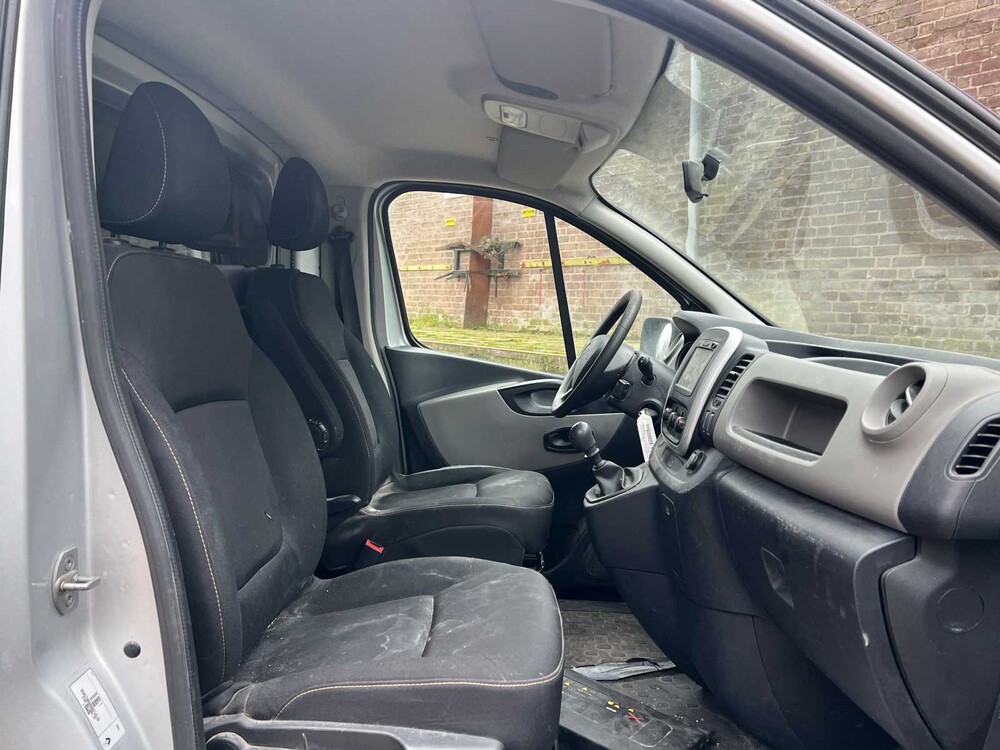 Renault Trafic 1.6 dCi T29 L2H1 Com 121PS 2018, V-723-PX