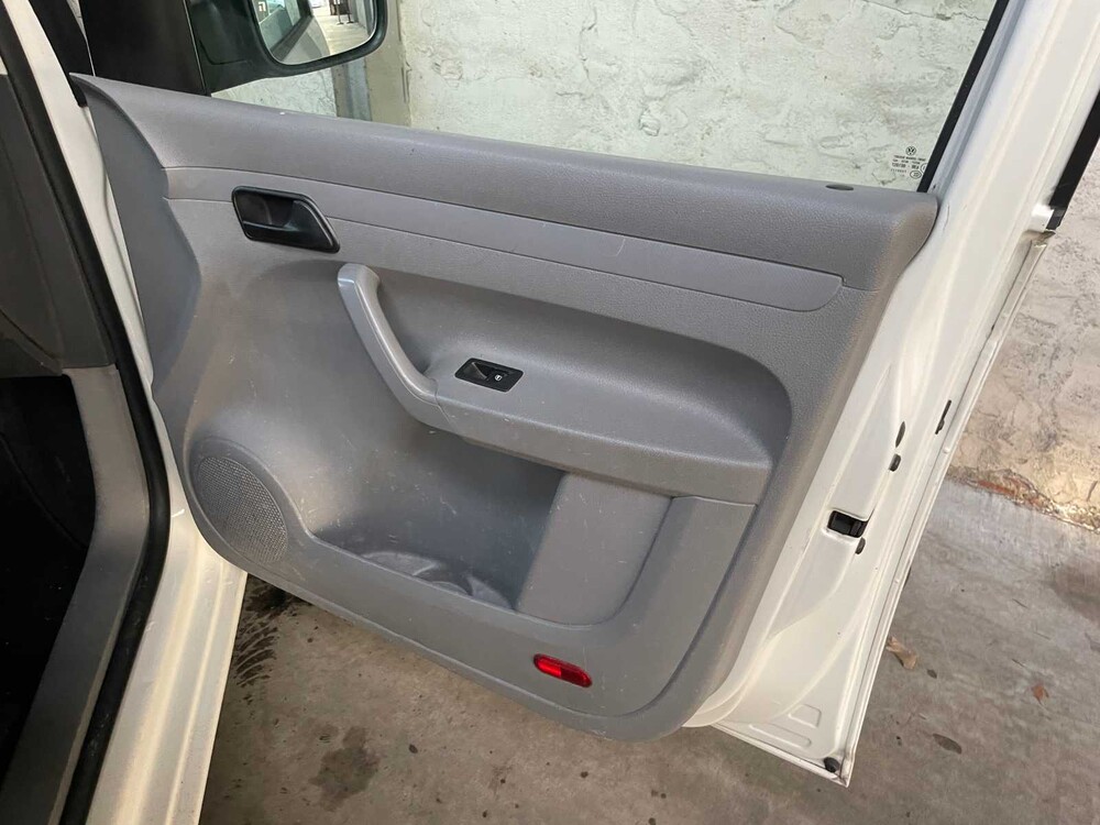 Volkswagen Caddy 1.9 TDI Maxi 105PS 2008, 31-VNK-6