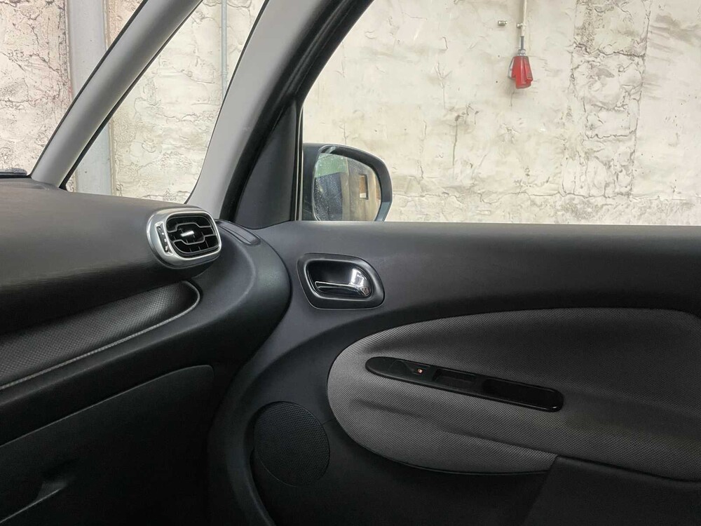 Citroen C3 Picasso 1.4 VTi Aura 95PS 2011, 70-SFG-3