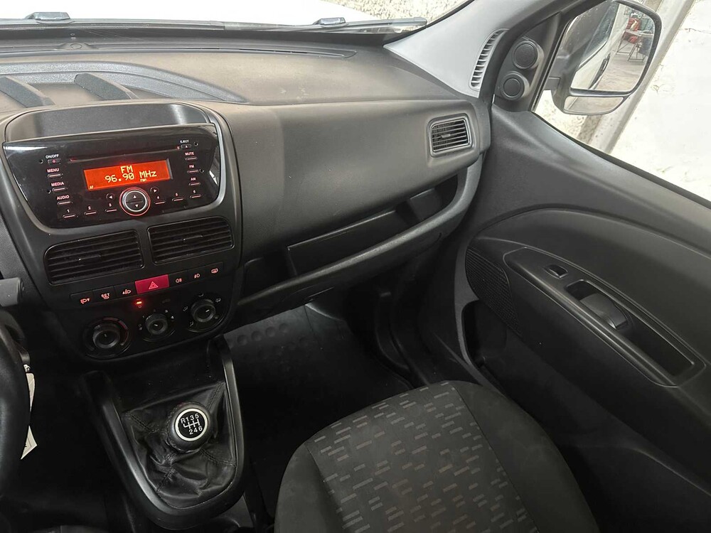 Opel Combo 1.6 CDTi L2H1 Sport 105PS 2018, V-391-SX