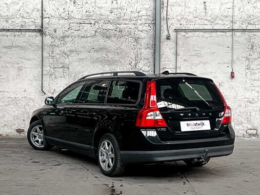 Volvo V70 145hp 2009, H-832-ZN