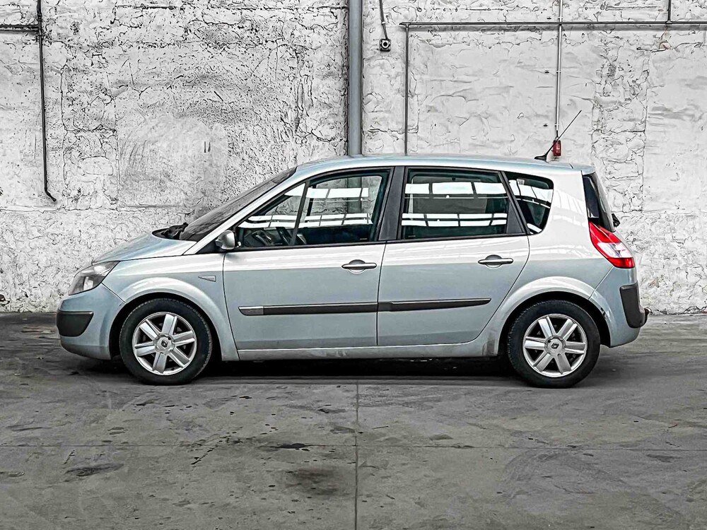 Renault Scénic 1.6-16V Expr. Sockel 113PS 2004, 20-PR-DK