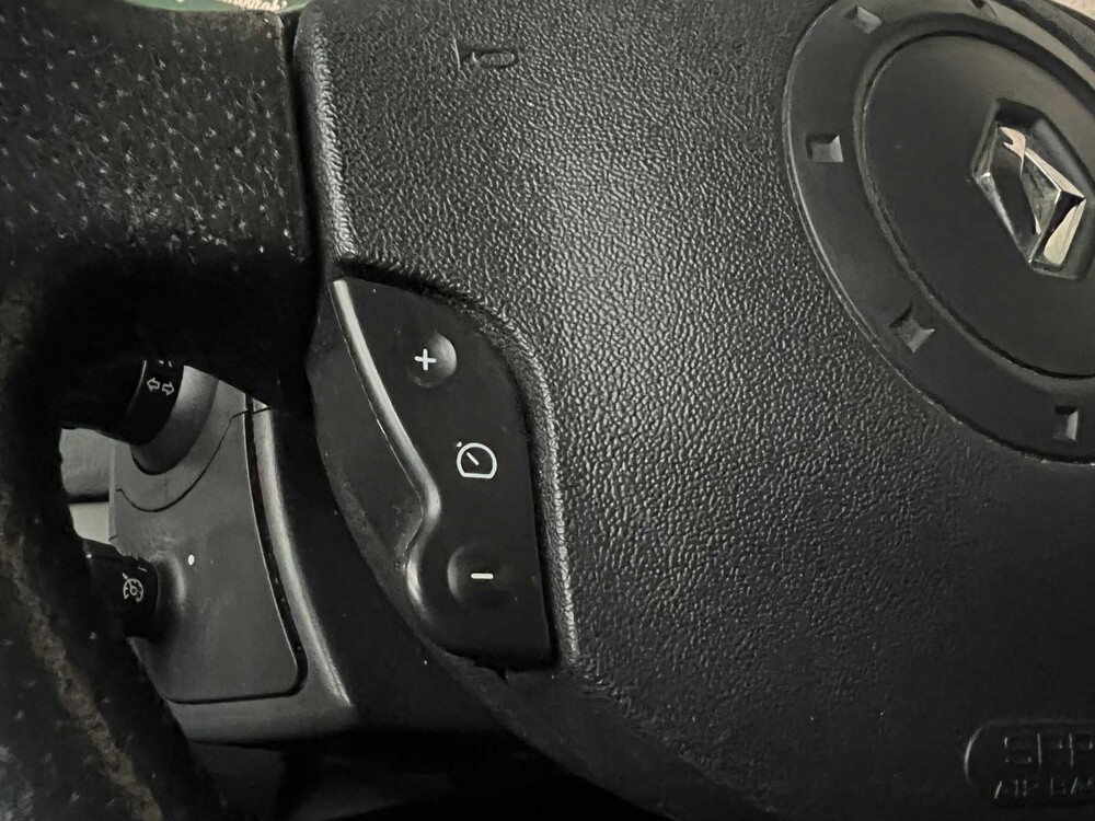 Renault Scénic 1.6-16V Expr. Sockel 113PS 2004, 20-PR-DK