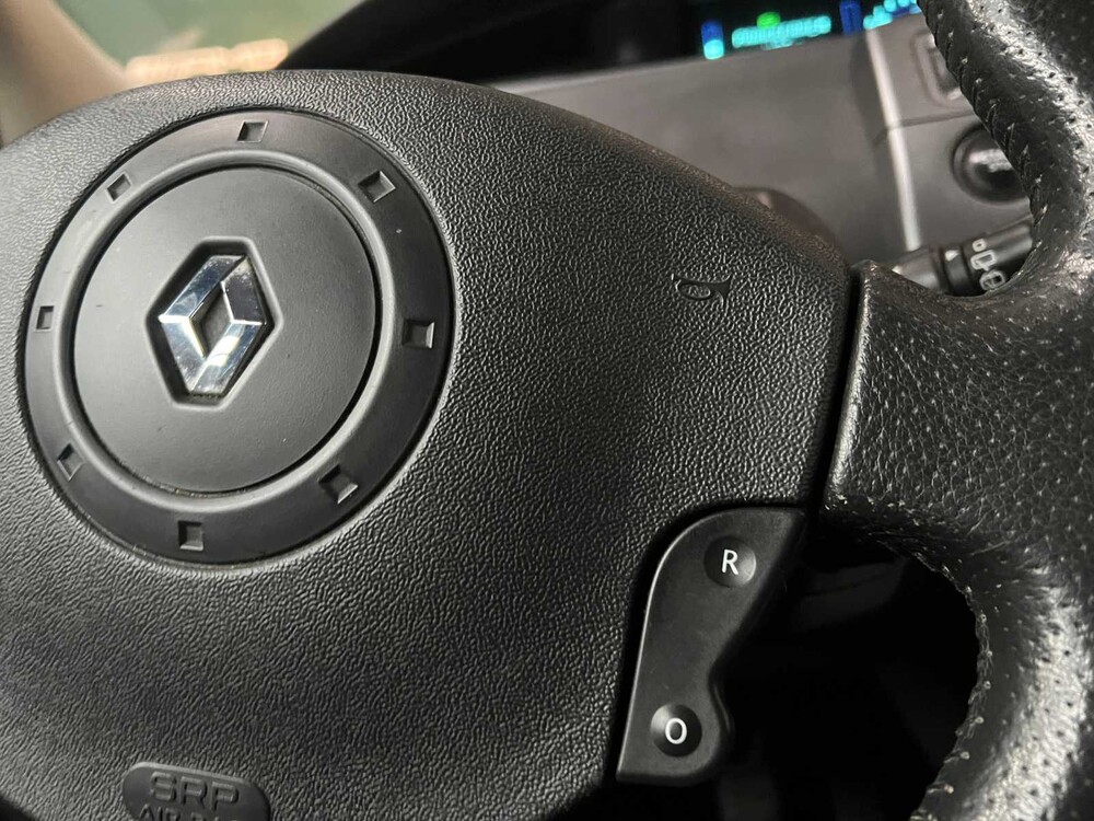 Renault Scénic 1.6-16V Expr. Sockel 113PS 2004, 20-PR-DK