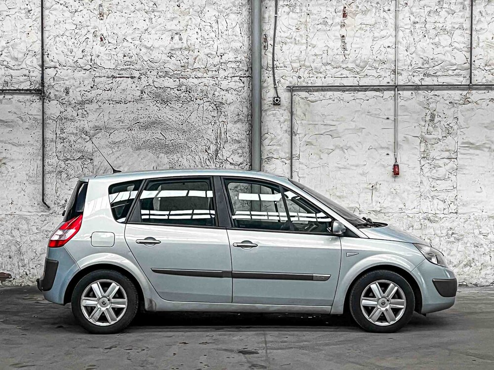 Renault Scénic 1.6-16V Expr. Sockel 113PS 2004, 20-PR-DK