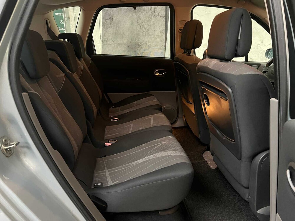 Renault Scénic 1.6-16V Expr. Sockel 113PS 2004, 20-PR-DK