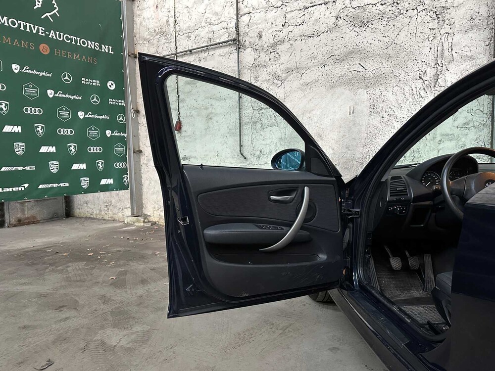 BMW 116i Business Line 1er 116PS 2007, 59-XN-VX
